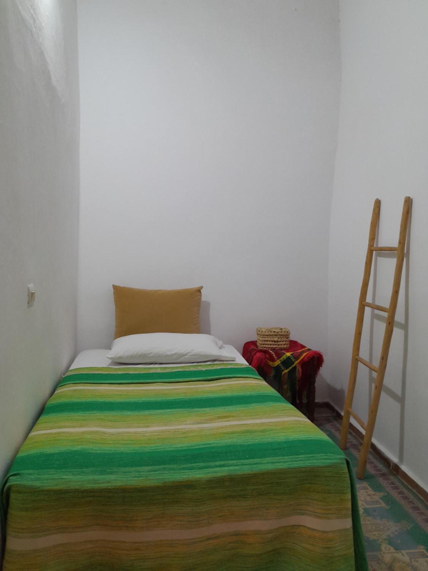 Hostel Four Seasons Tétouan Buitenkant foto